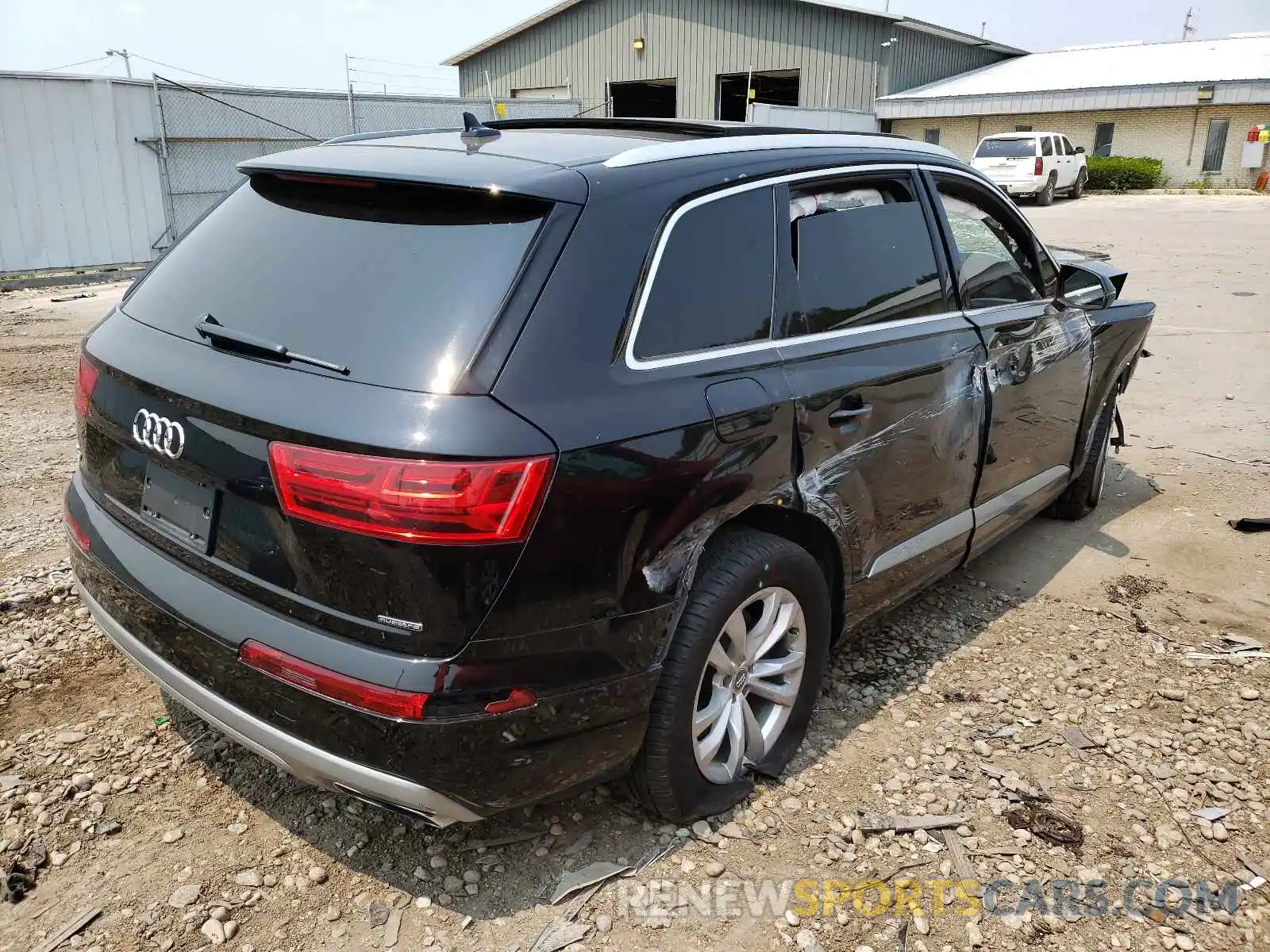 4 Фотография поврежденного автомобиля WA1LAAF76KD044420 AUDI Q7 2019