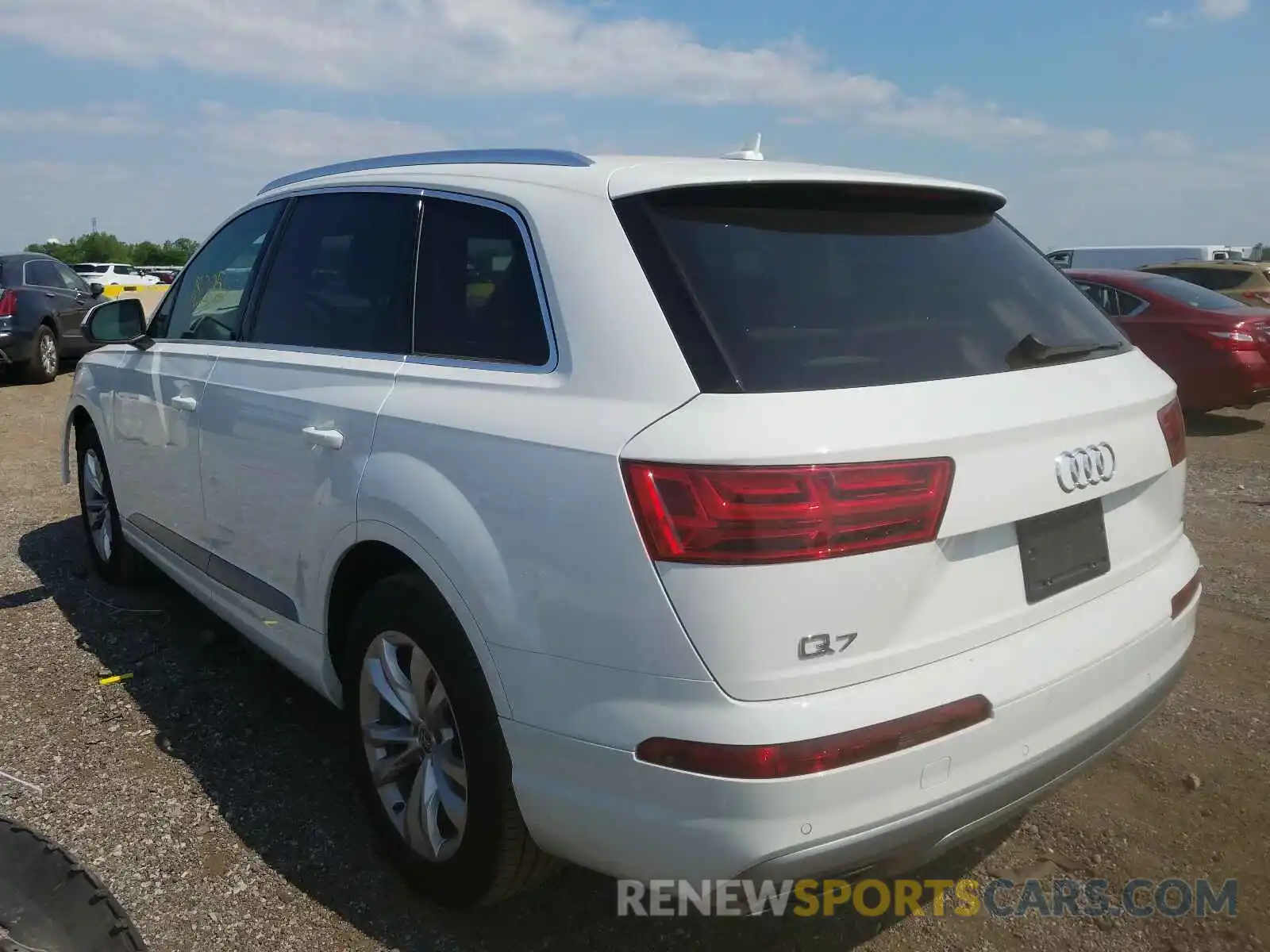 3 Photograph of a damaged car WA1LAAF76KD045017 AUDI Q7 2019