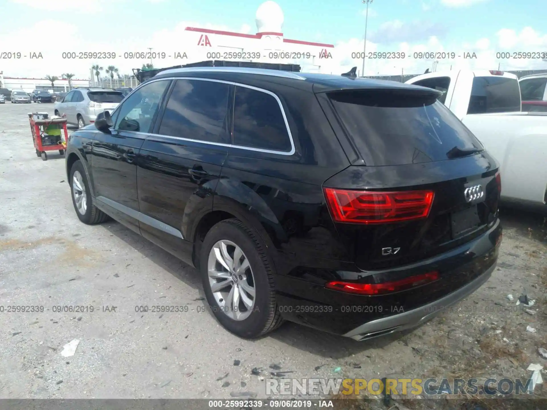 3 Фотография поврежденного автомобиля WA1LAAF76KD045776 AUDI Q7 2019