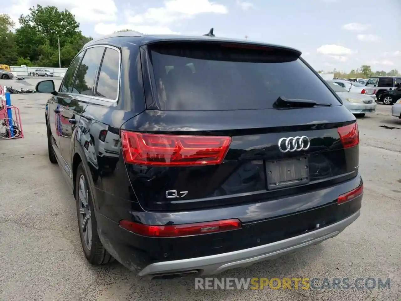 3 Фотография поврежденного автомобиля WA1LAAF76KD047592 AUDI Q7 2019