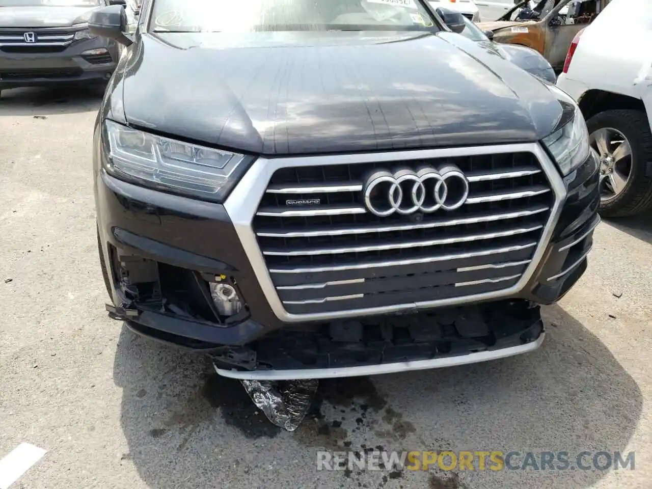 9 Photograph of a damaged car WA1LAAF76KD047592 AUDI Q7 2019