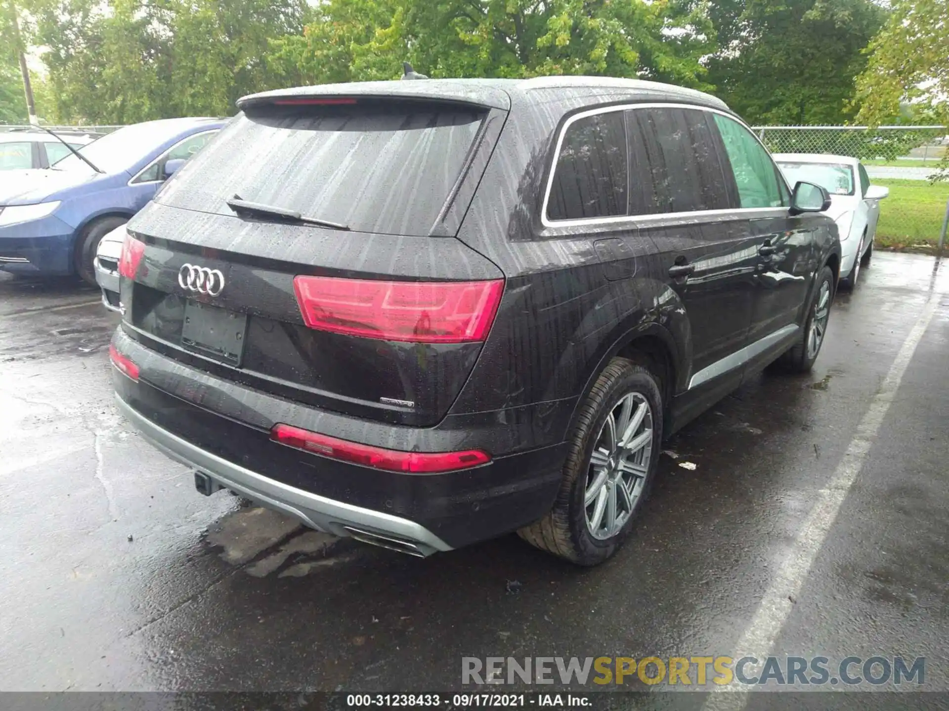 4 Фотография поврежденного автомобиля WA1LAAF76KD048435 AUDI Q7 2019