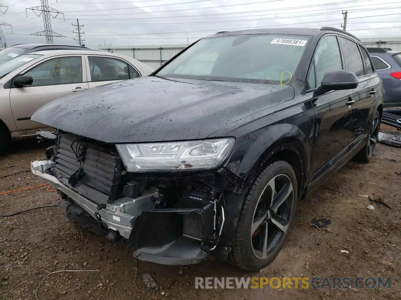 2 Photograph of a damaged car WA1LAAF76KD049455 AUDI Q7 2019