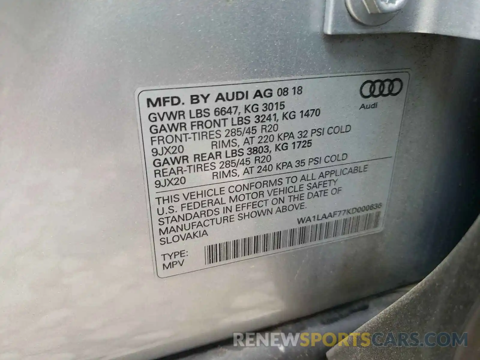 10 Photograph of a damaged car WA1LAAF77KD000636 AUDI Q7 2019