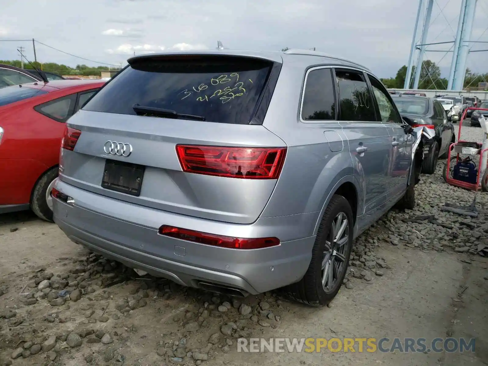 4 Фотография поврежденного автомобиля WA1LAAF77KD000636 AUDI Q7 2019