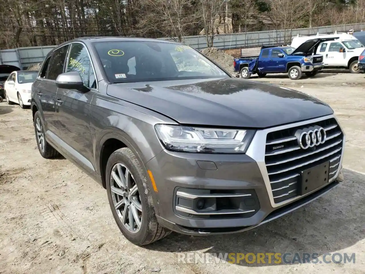 1 Photograph of a damaged car WA1LAAF77KD005979 AUDI Q7 2019