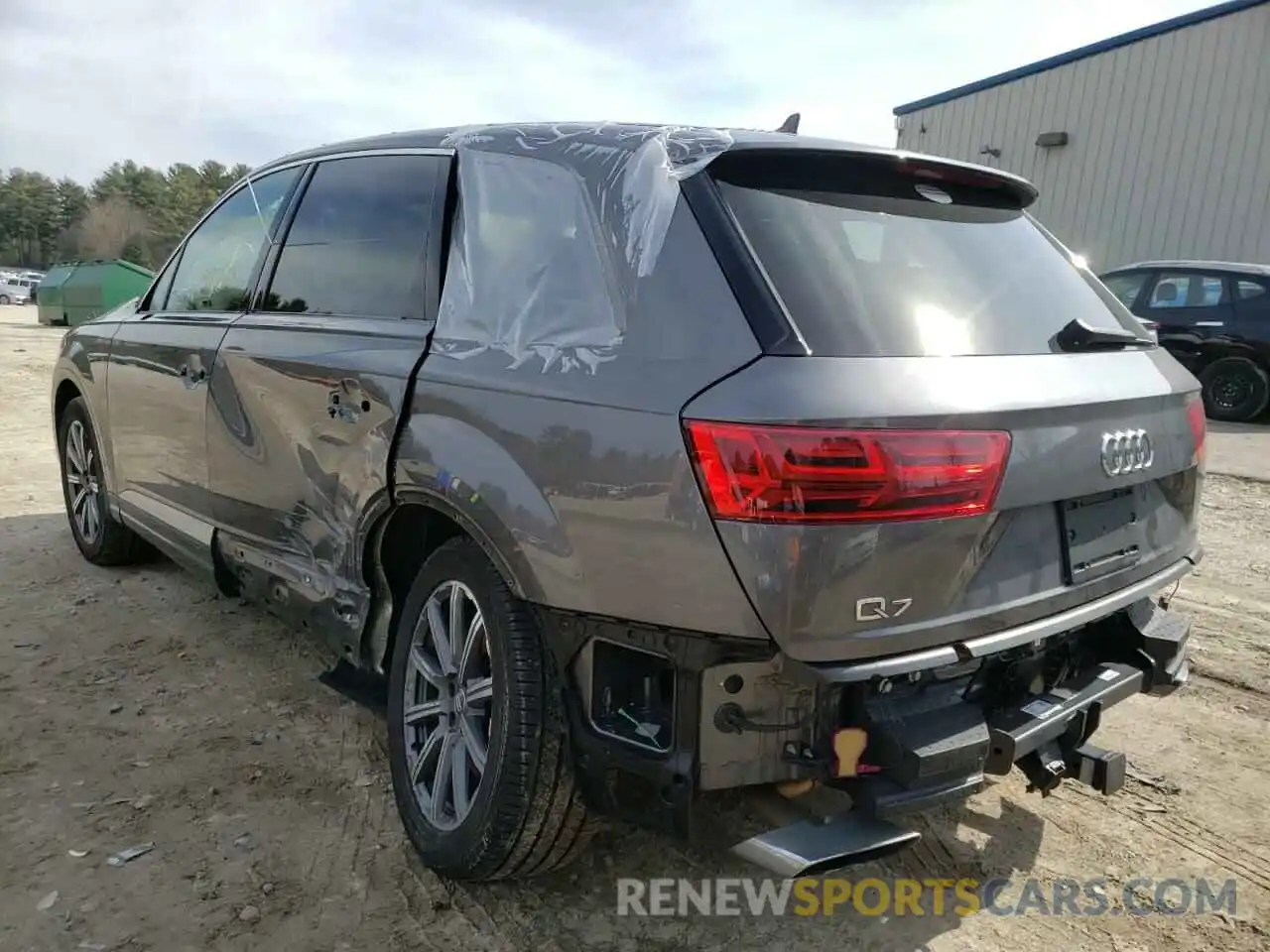 3 Photograph of a damaged car WA1LAAF77KD005979 AUDI Q7 2019