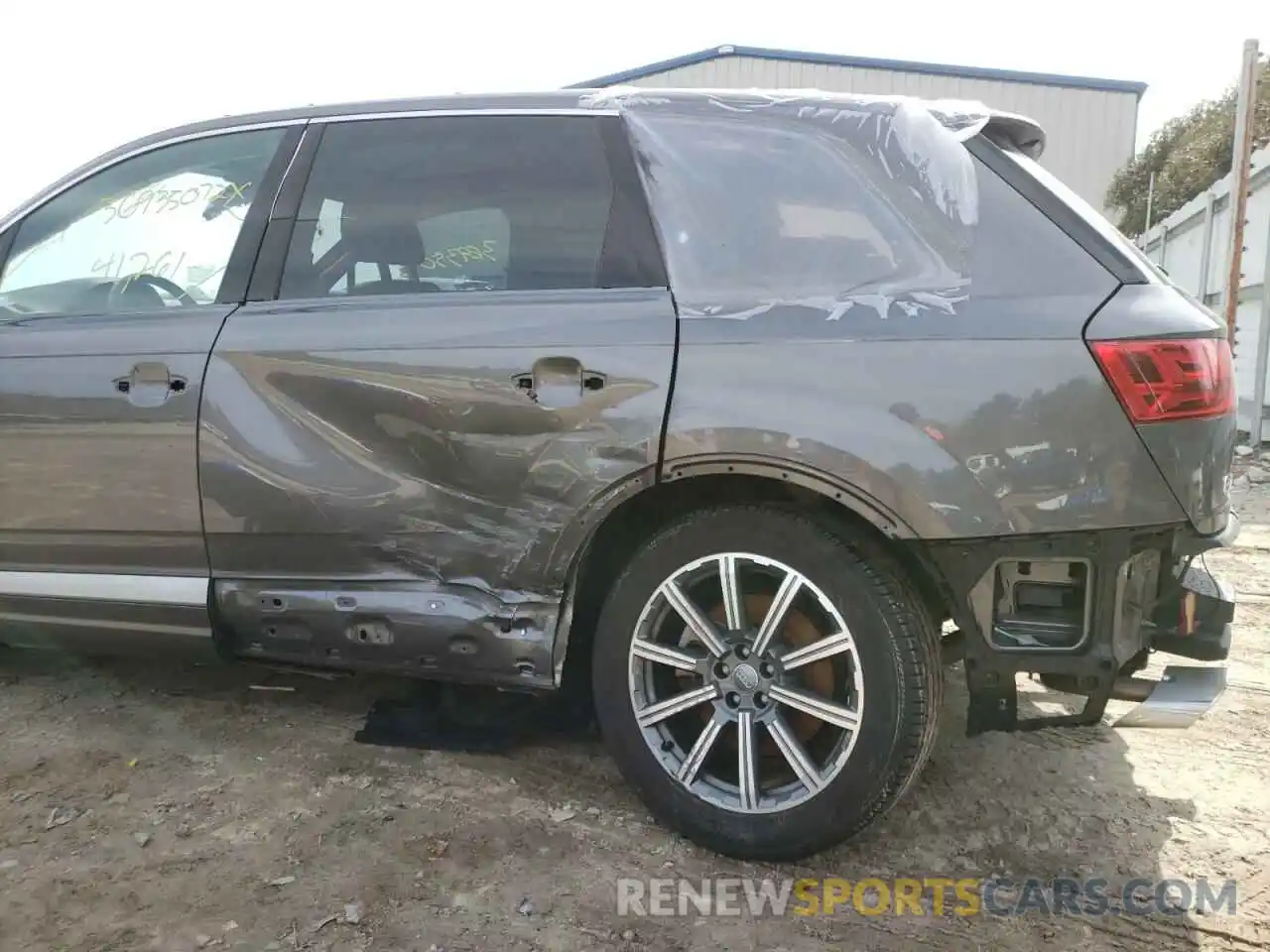 9 Photograph of a damaged car WA1LAAF77KD005979 AUDI Q7 2019