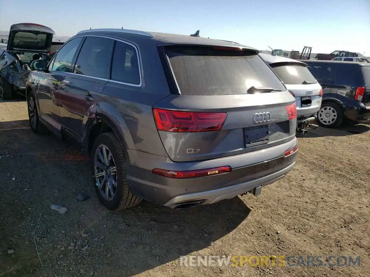 3 Фотография поврежденного автомобиля WA1LAAF77KD007697 AUDI Q7 2019