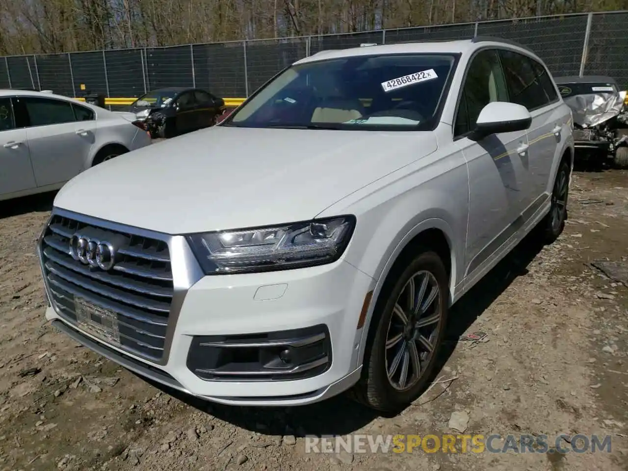 2 Photograph of a damaged car WA1LAAF77KD009806 AUDI Q7 2019