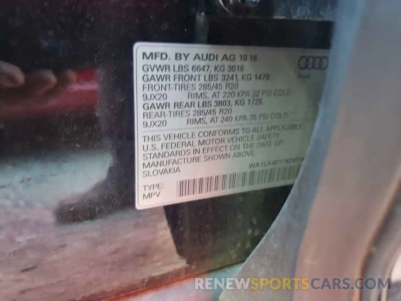 10 Photograph of a damaged car WA1LAAF77KD014021 AUDI Q7 2019