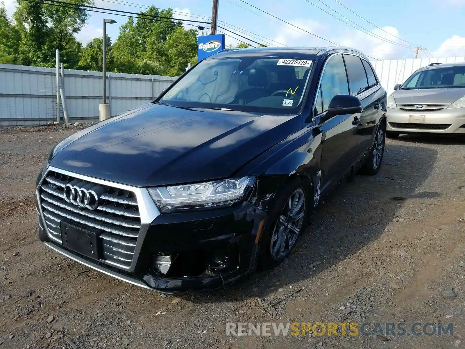 2 Photograph of a damaged car WA1LAAF77KD017341 AUDI Q7 2019