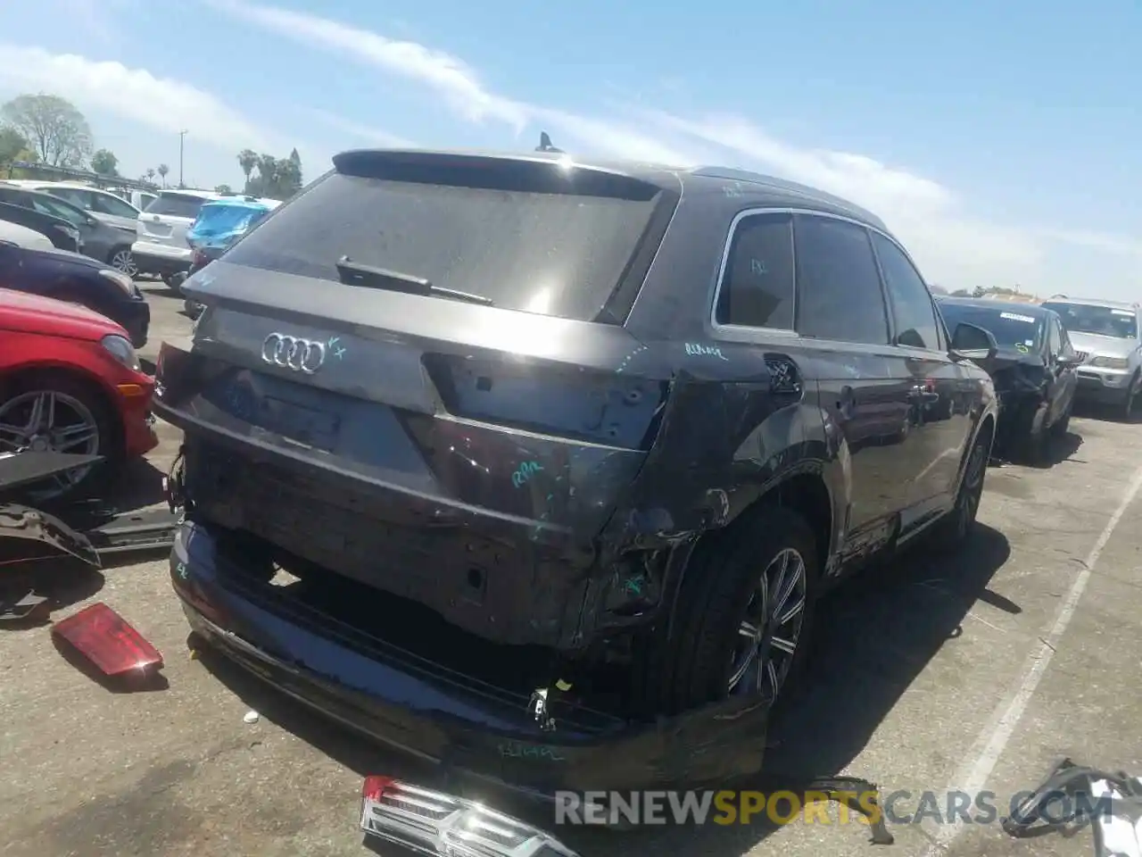 4 Photograph of a damaged car WA1LAAF77KD020594 AUDI Q7 2019