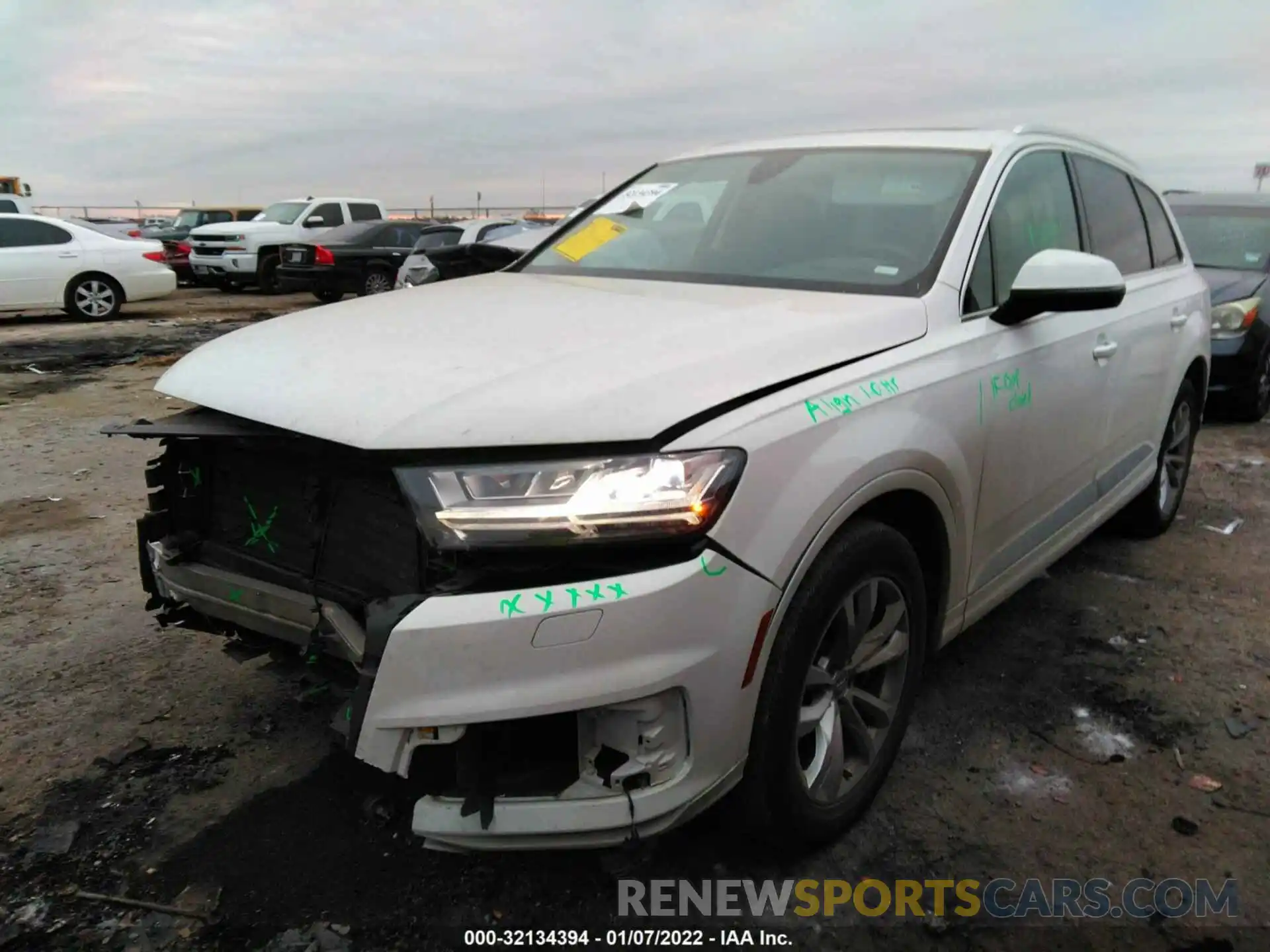 2 Photograph of a damaged car WA1LAAF77KD045866 AUDI Q7 2019