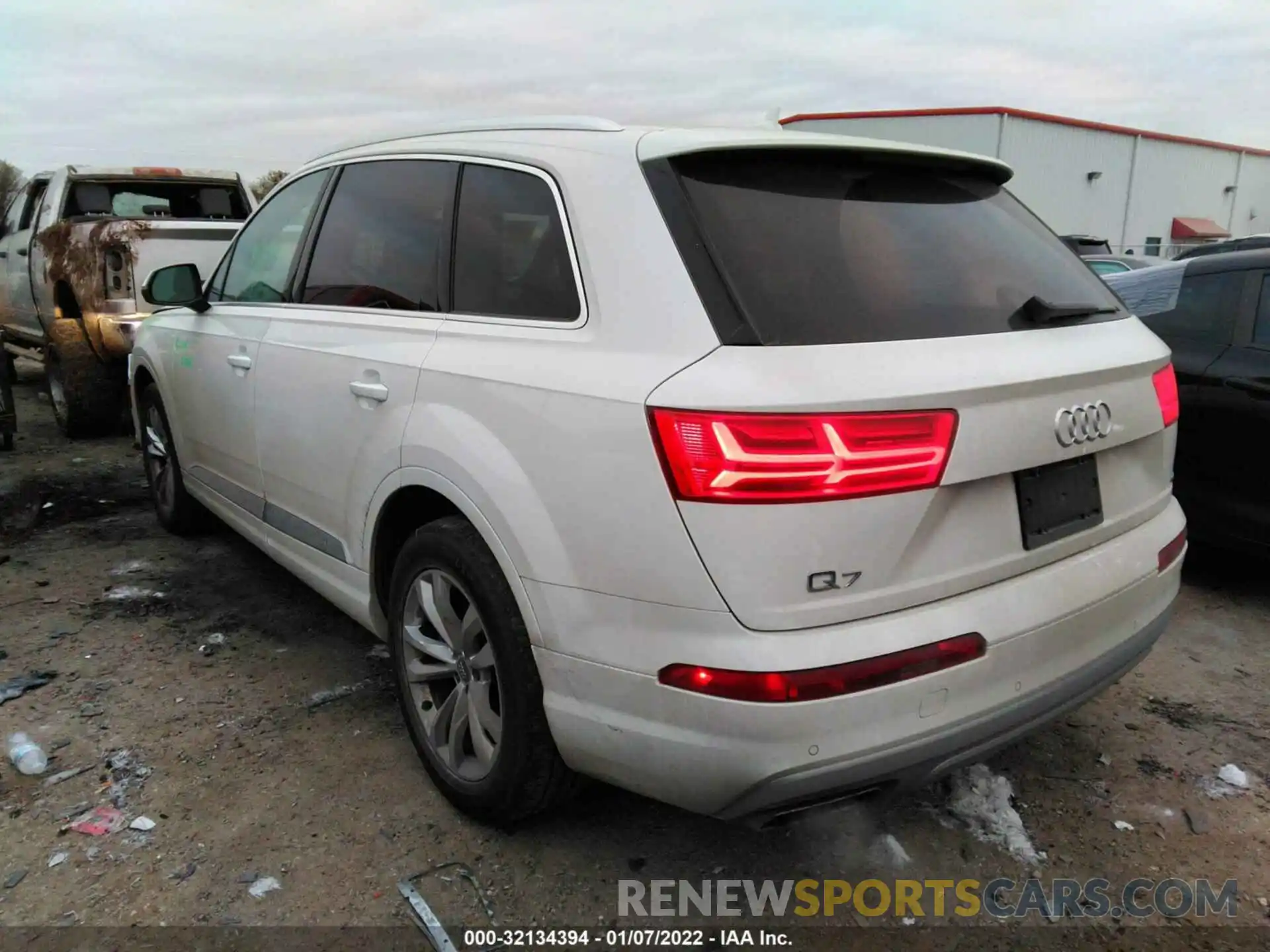 3 Photograph of a damaged car WA1LAAF77KD045866 AUDI Q7 2019