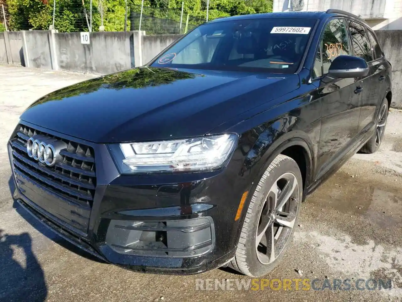 2 Photograph of a damaged car WA1LAAF77KD046791 AUDI Q7 2019