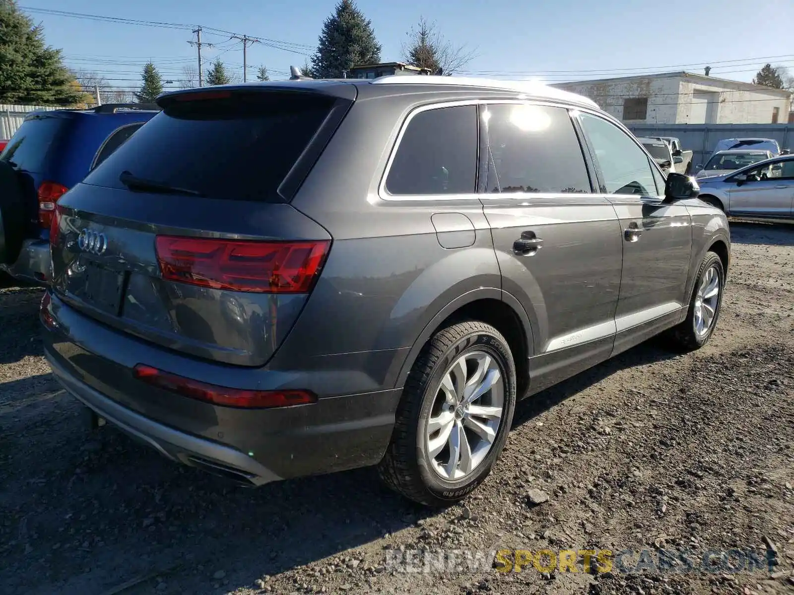 4 Photograph of a damaged car WA1LAAF78KD002119 AUDI Q7 2019