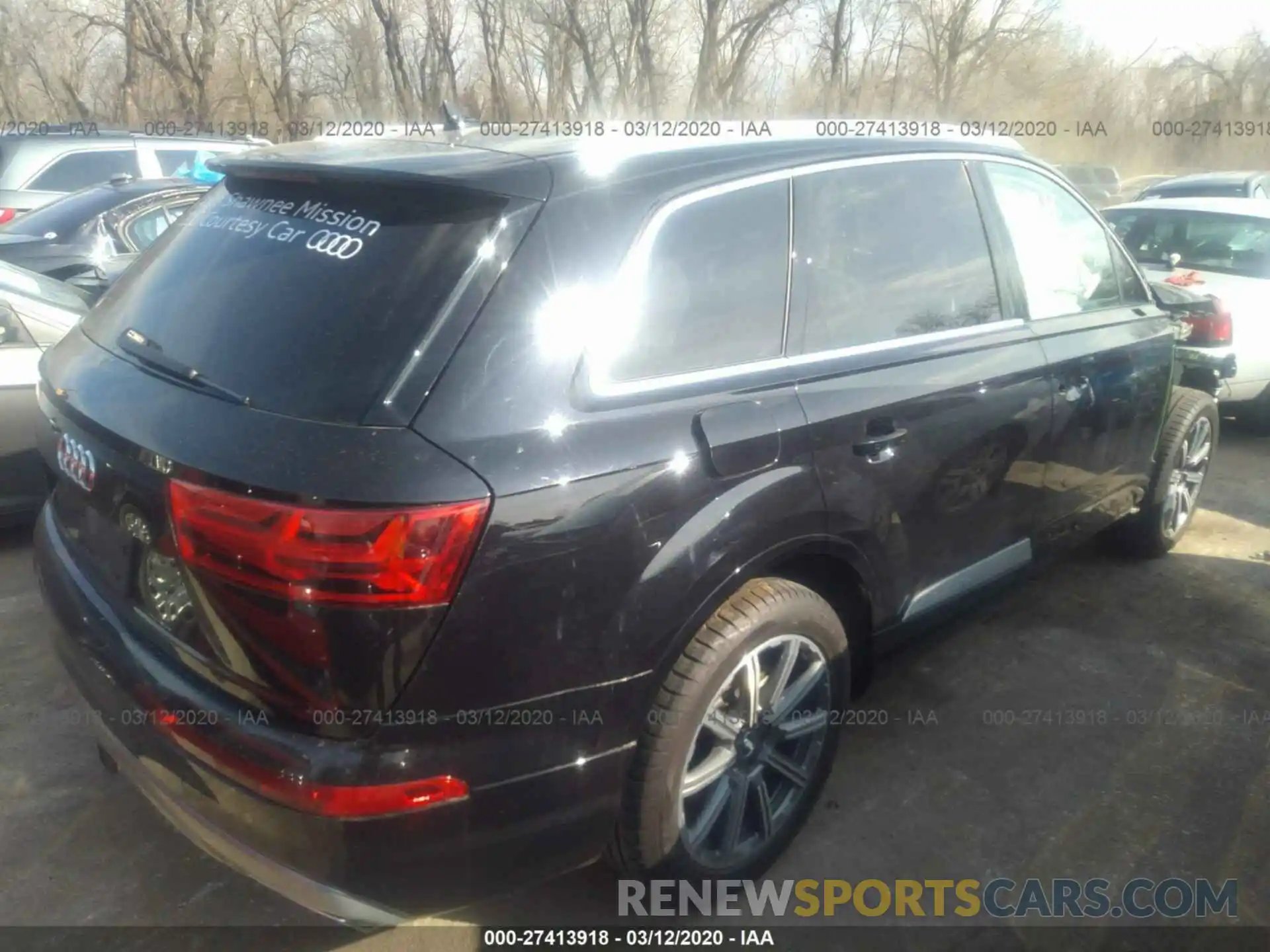 4 Photograph of a damaged car WA1LAAF78KD013766 AUDI Q7 2019