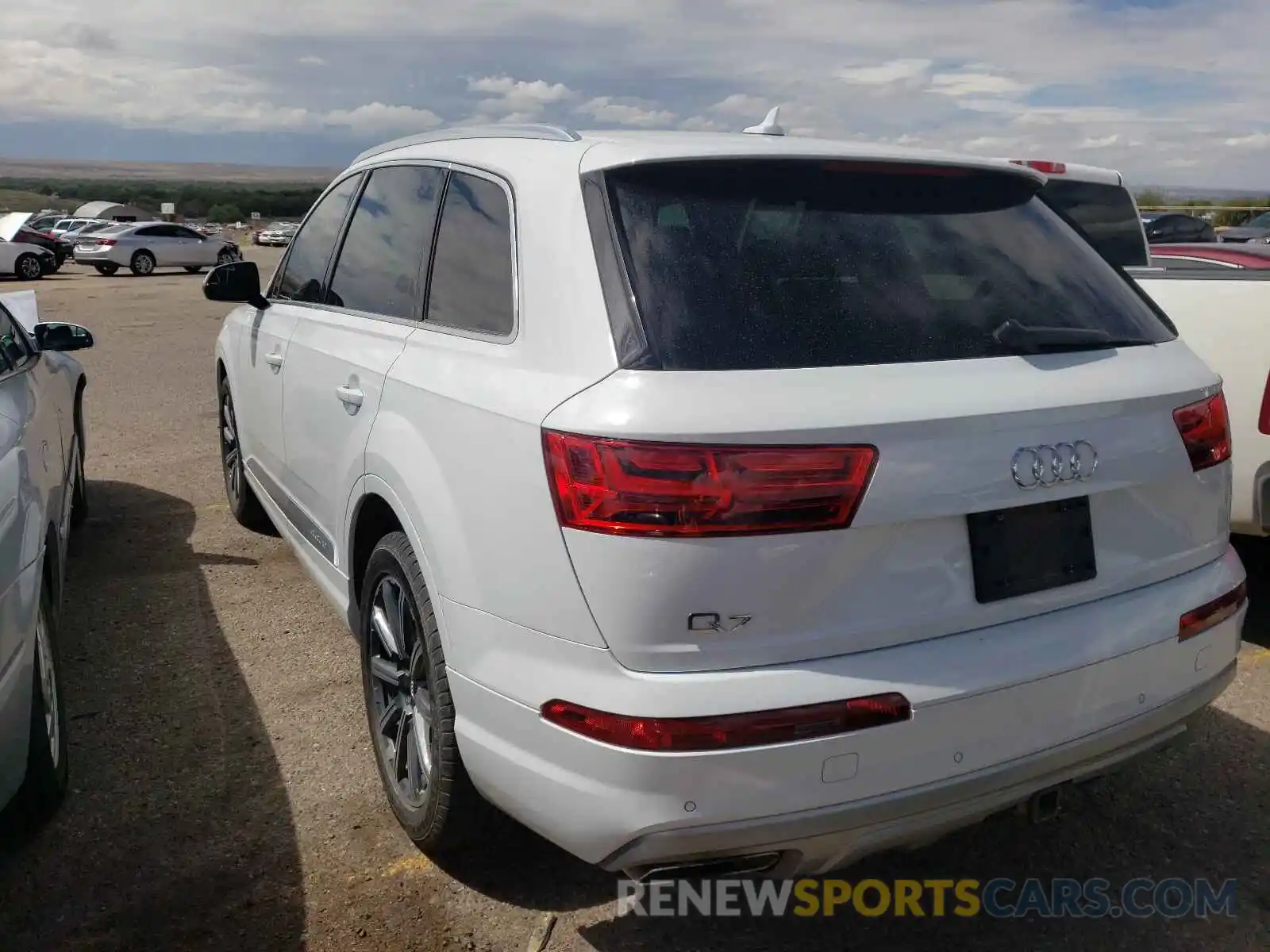 3 Photograph of a damaged car WA1LAAF78KD013900 AUDI Q7 2019