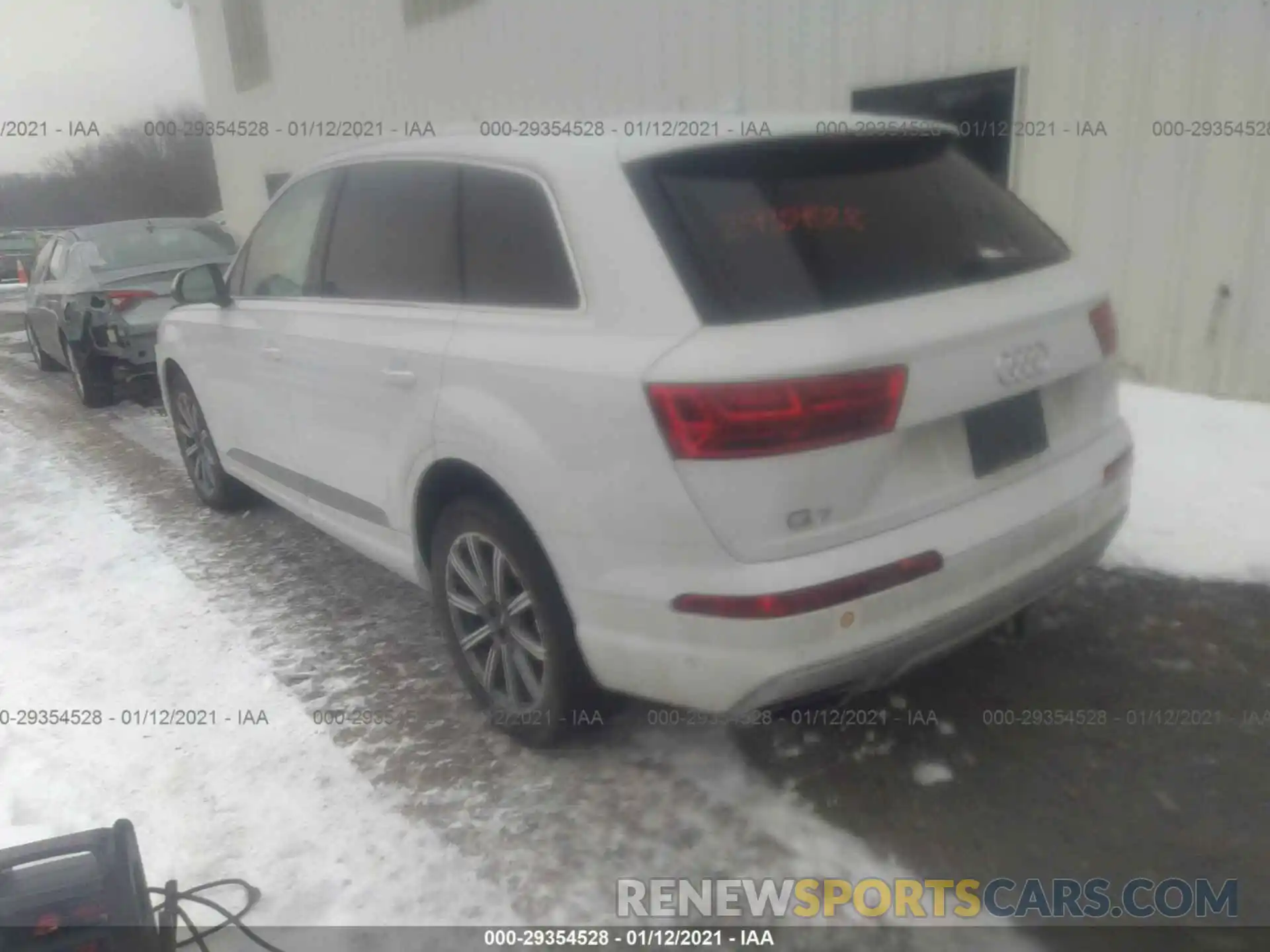 3 Фотография поврежденного автомобиля WA1LAAF78KD015033 AUDI Q7 2019