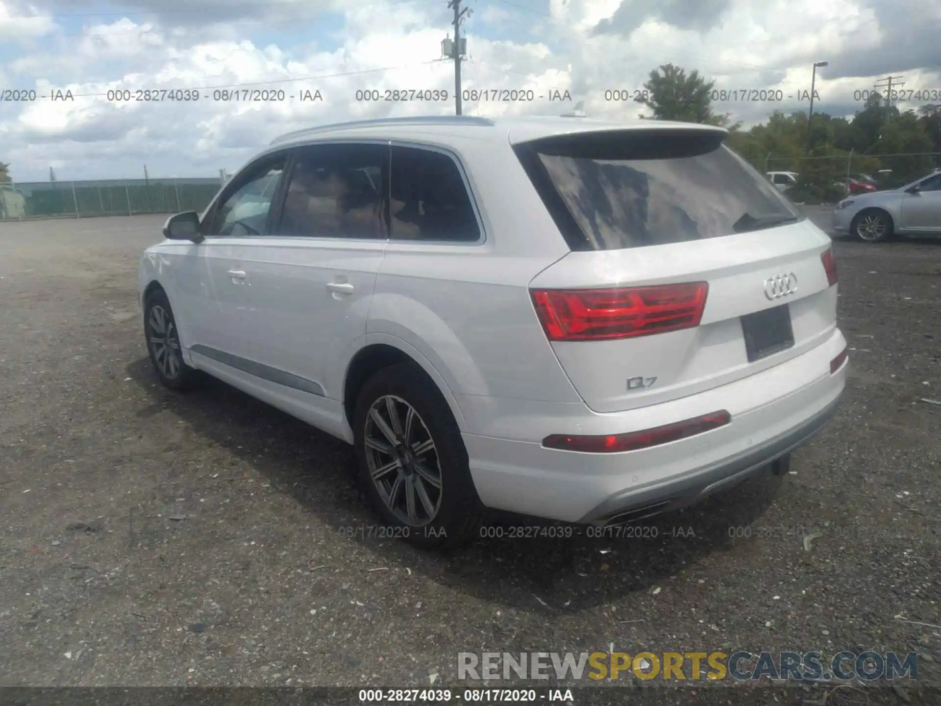 3 Photograph of a damaged car WA1LAAF78KD040806 AUDI Q7 2019