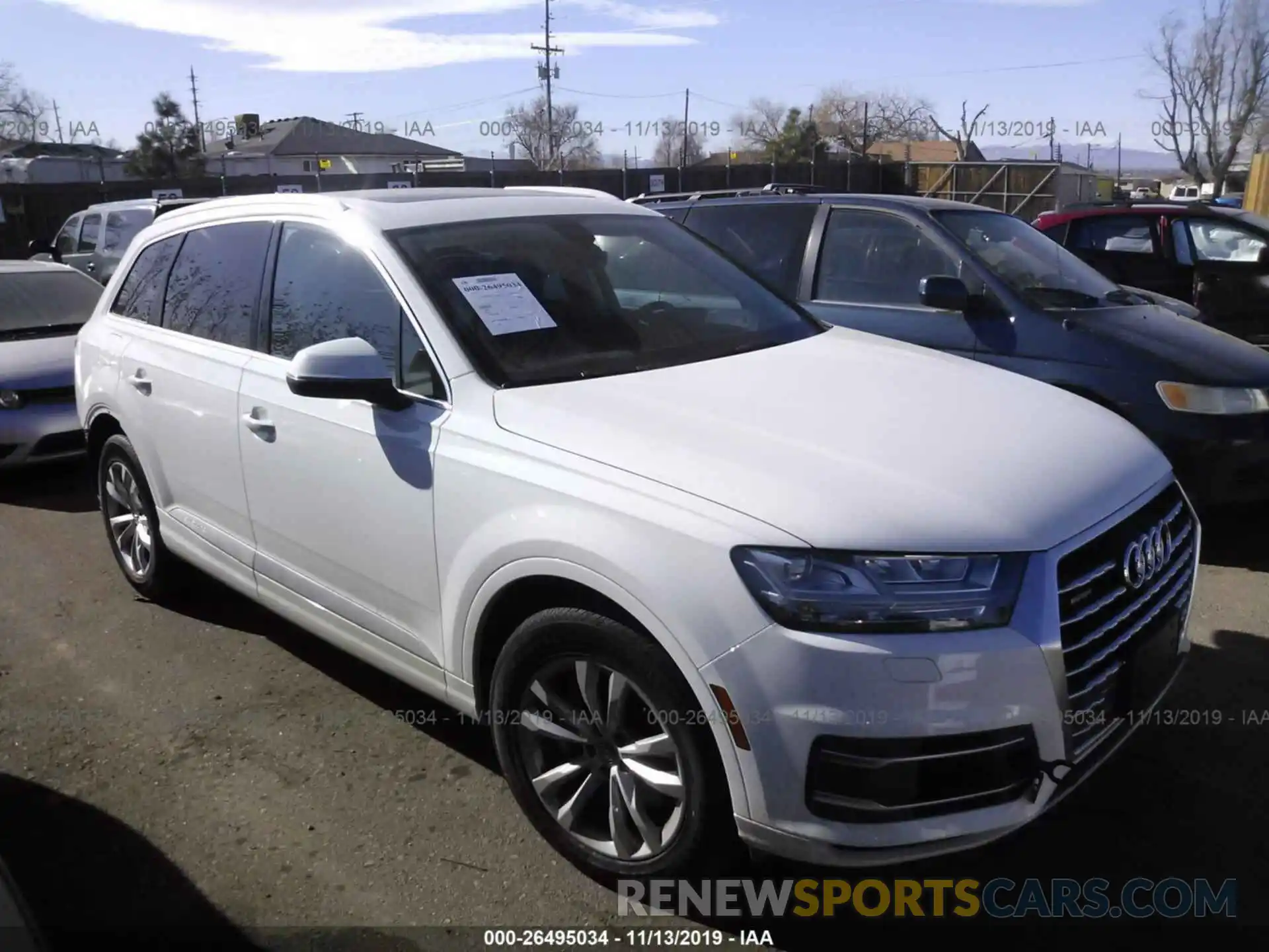 1 Photograph of a damaged car WA1LAAF78KD045178 AUDI Q7 2019