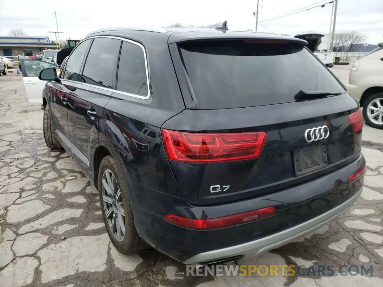 3 Фотография поврежденного автомобиля WA1LAAF79KD005479 AUDI Q7 2019