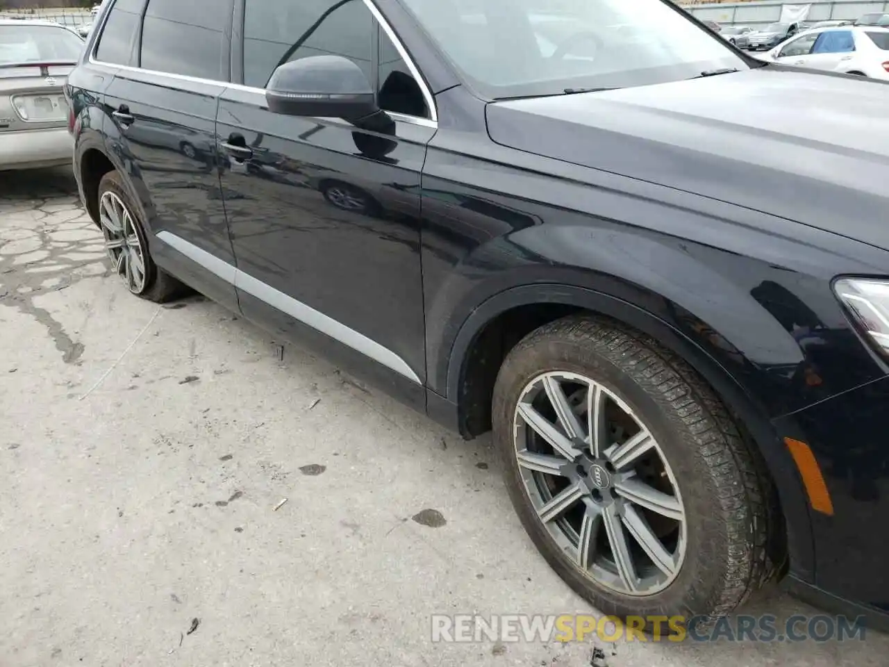 9 Фотография поврежденного автомобиля WA1LAAF79KD005479 AUDI Q7 2019