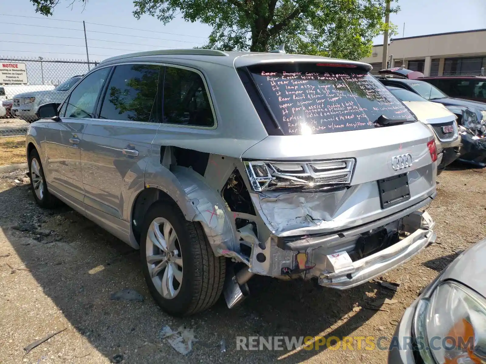 3 Photograph of a damaged car WA1LAAF79KD006034 AUDI Q7 2019