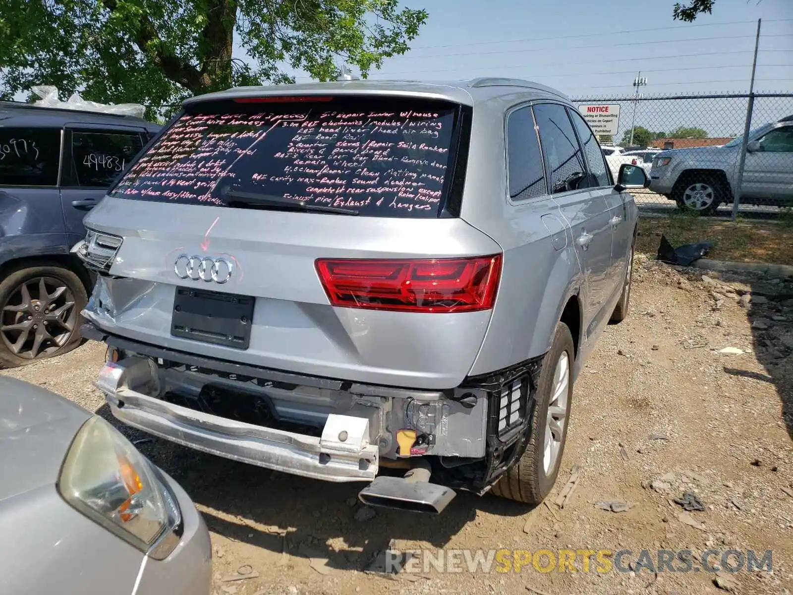 4 Photograph of a damaged car WA1LAAF79KD006034 AUDI Q7 2019