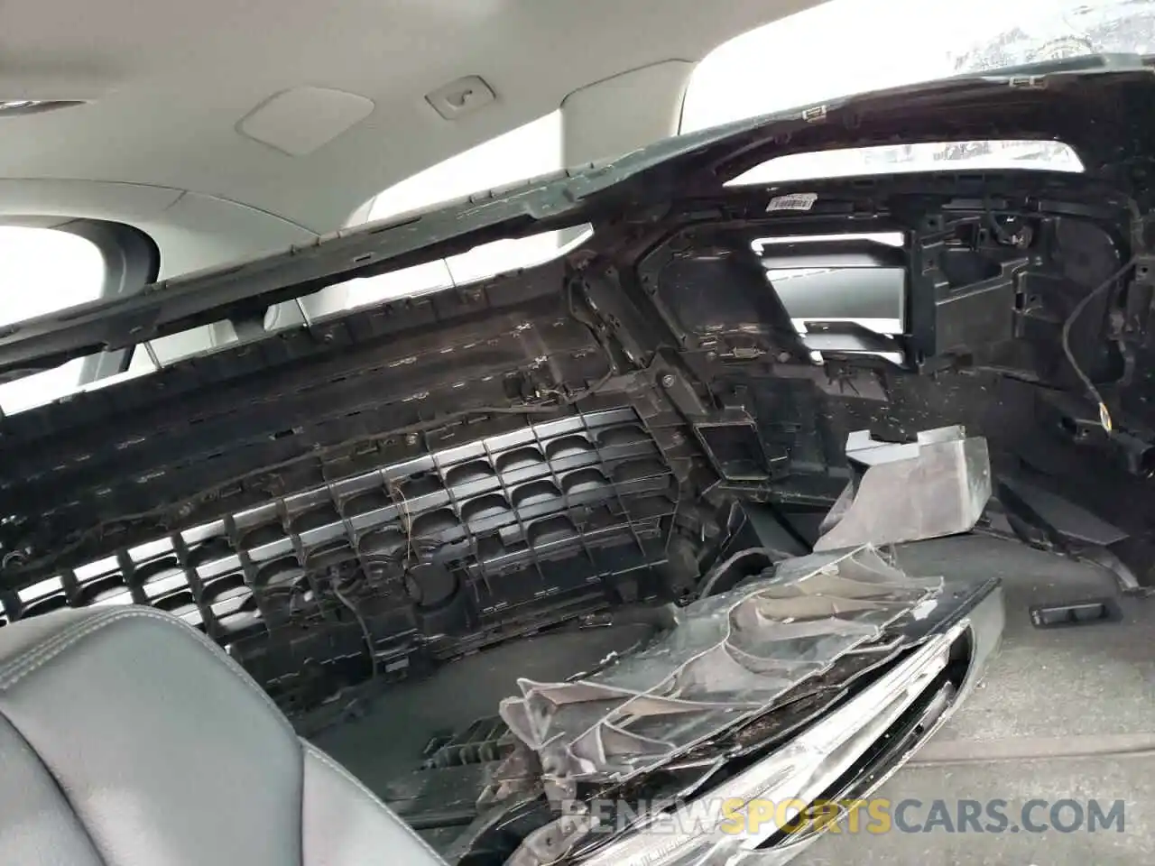 12 Photograph of a damaged car WA1LAAF79KD006406 AUDI Q7 2019