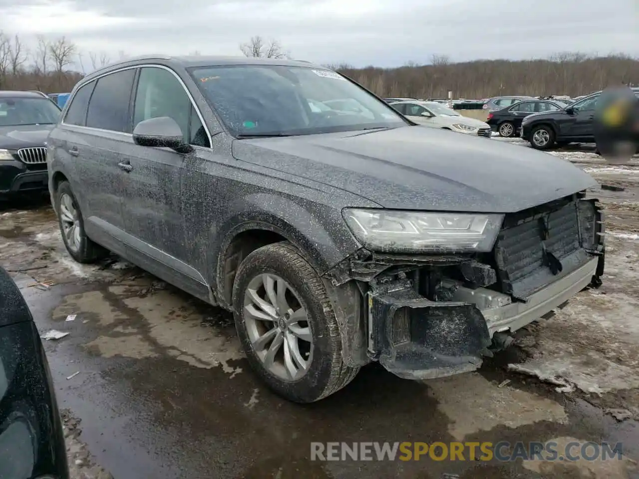 4 Photograph of a damaged car WA1LAAF79KD006406 AUDI Q7 2019