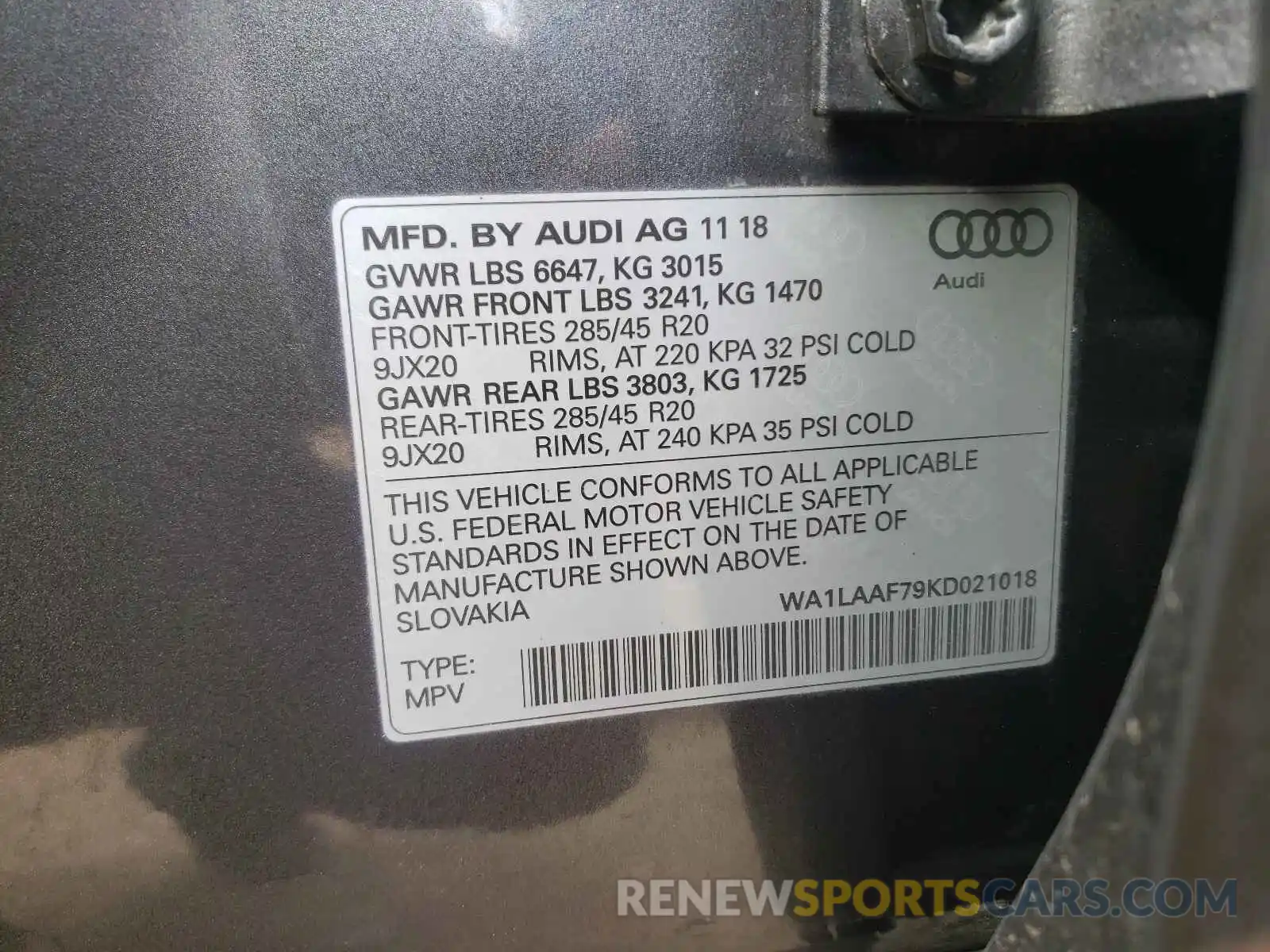 10 Photograph of a damaged car WA1LAAF79KD021018 AUDI Q7 2019