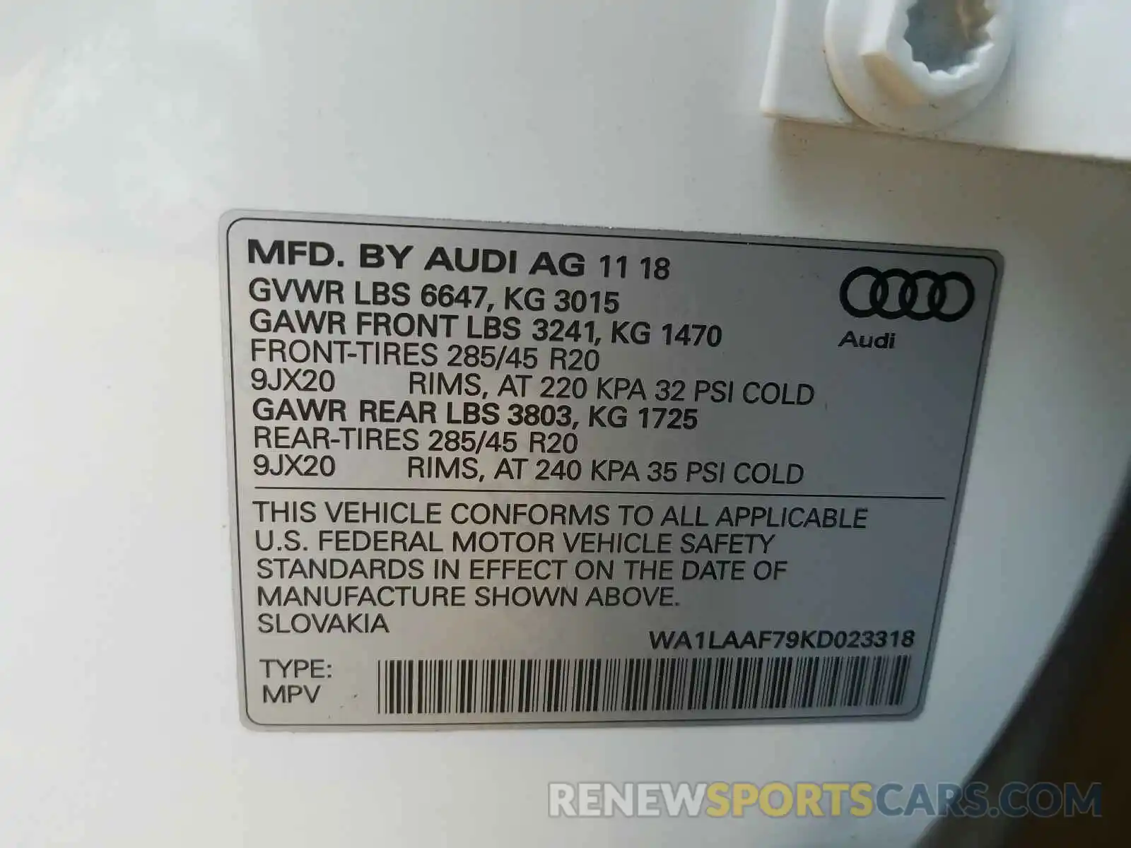 10 Photograph of a damaged car WA1LAAF79KD023318 AUDI Q7 2019