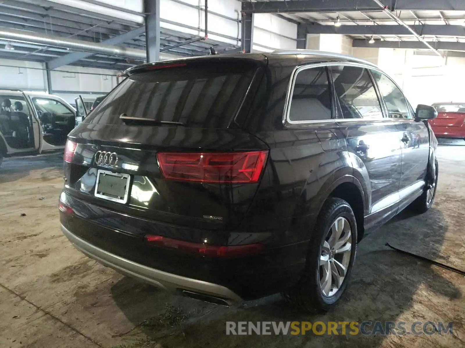 4 Photograph of a damaged car WA1LAAF79KD043147 AUDI Q7 2019