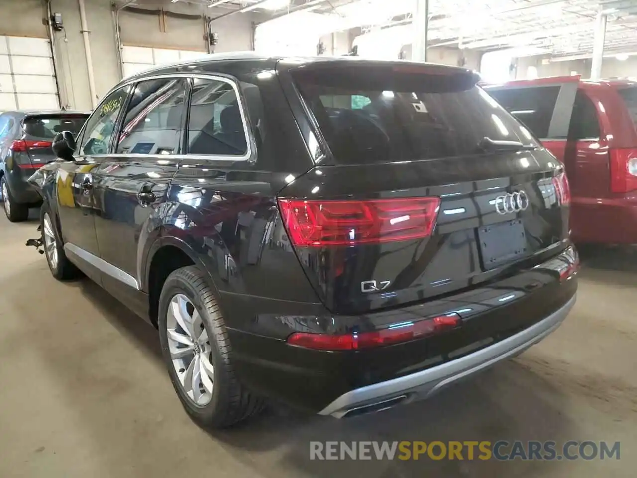 3 Фотография поврежденного автомобиля WA1LAAF79KD044413 AUDI Q7 2019