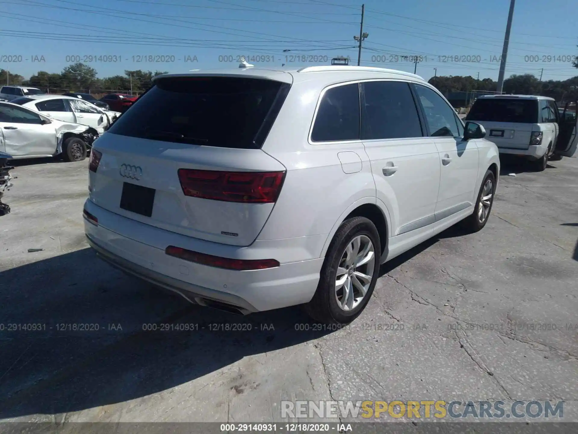 4 Photograph of a damaged car WA1LAAF79KD044685 AUDI Q7 2019