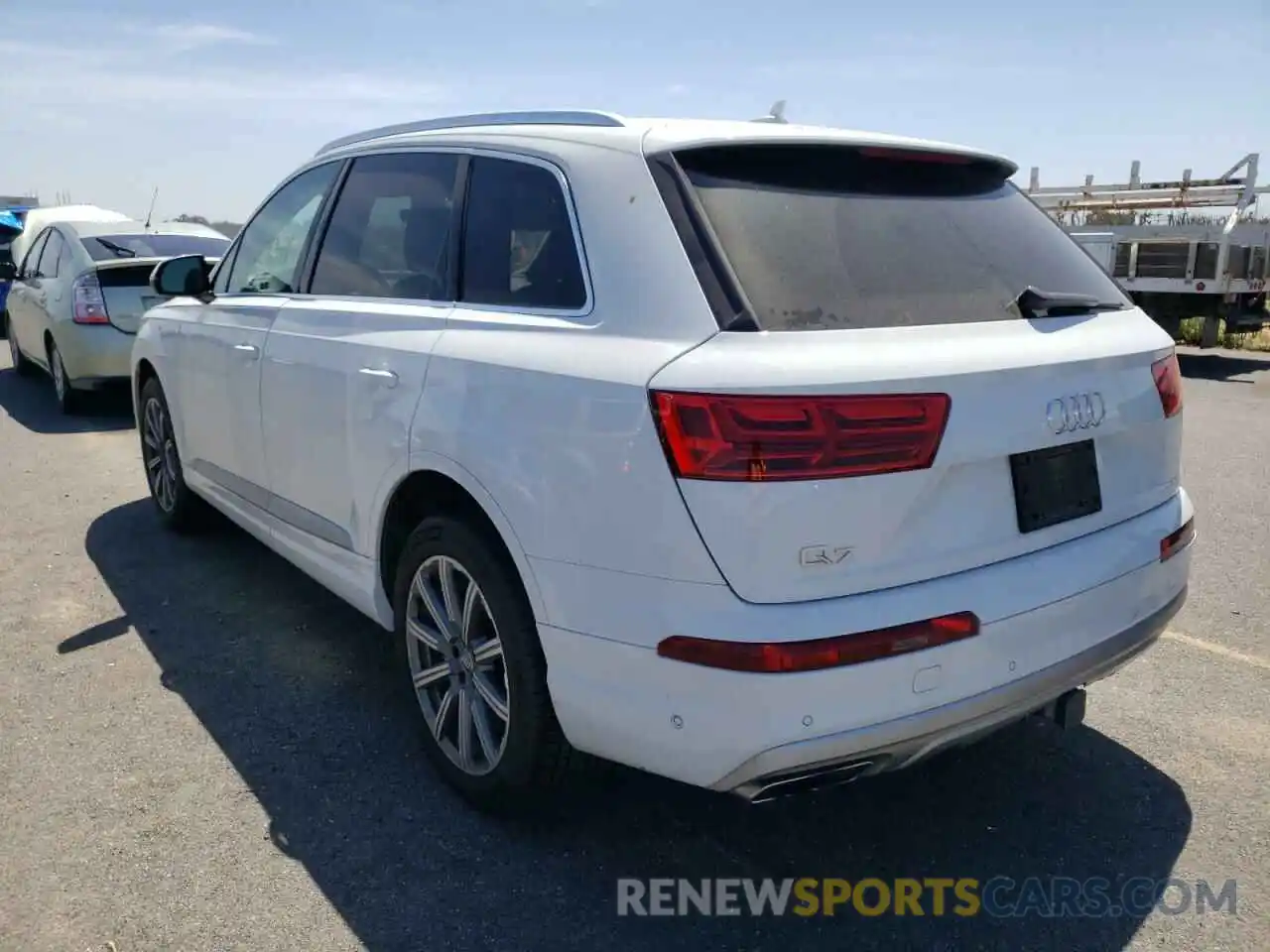 3 Photograph of a damaged car WA1LAAF7XKD004874 AUDI Q7 2019