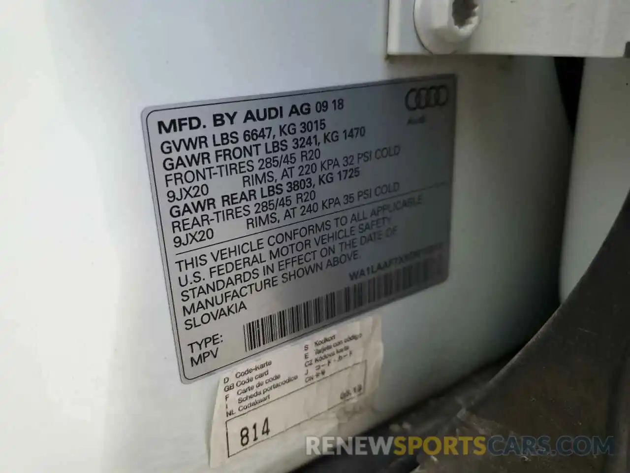 10 Photograph of a damaged car WA1LAAF7XKD010318 AUDI Q7 2019