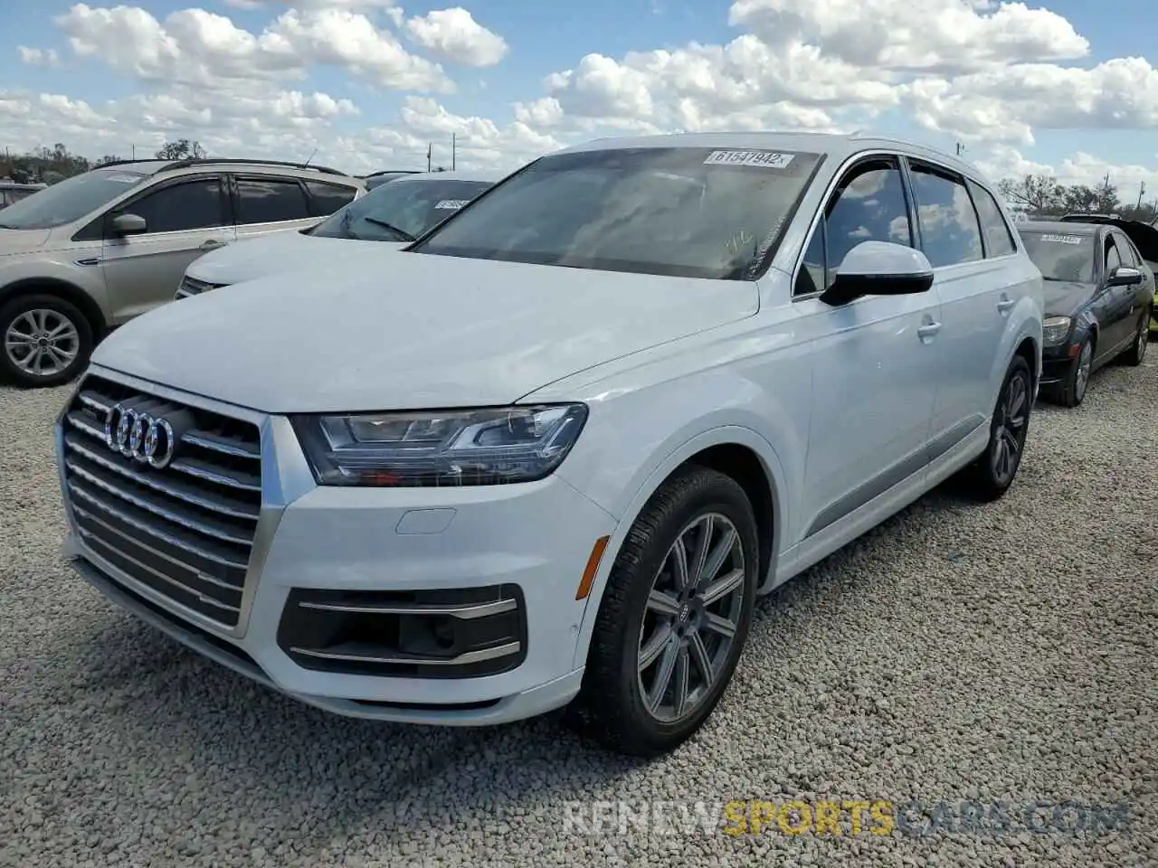 2 Photograph of a damaged car WA1LAAF7XKD010318 AUDI Q7 2019