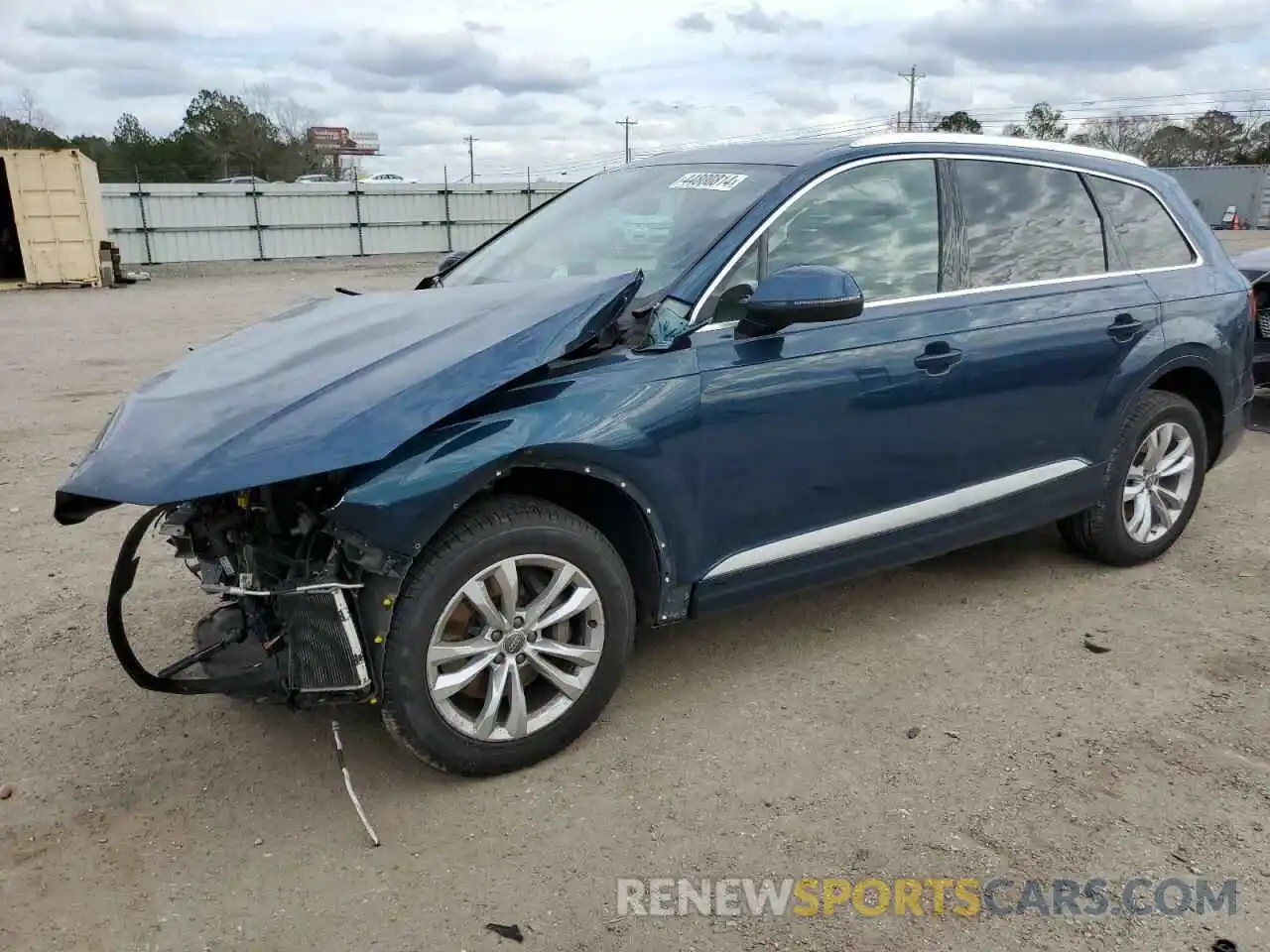 1 Photograph of a damaged car WA1LAAF7XKD010500 AUDI Q7 2019