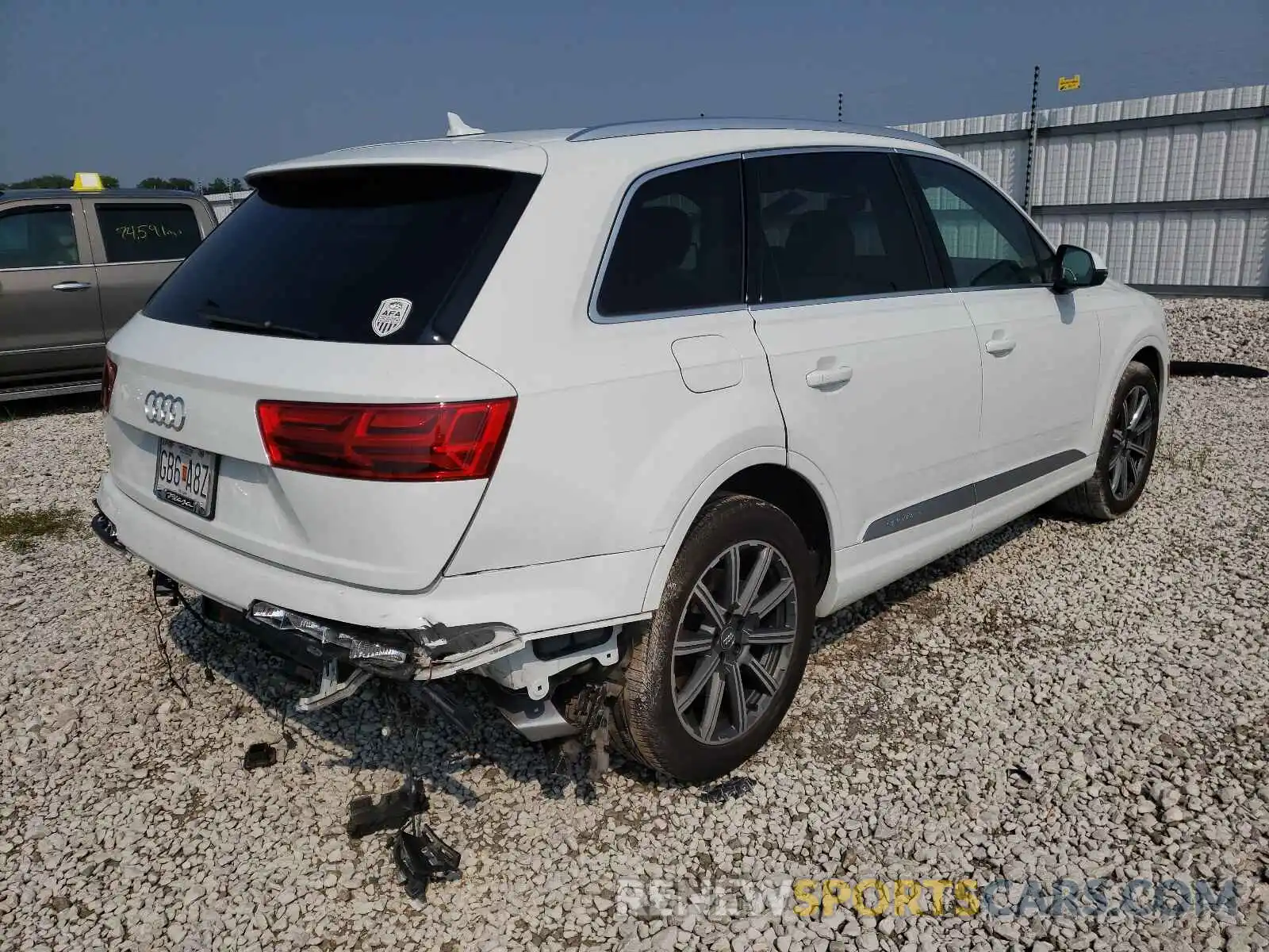 4 Photograph of a damaged car WA1LAAF7XKD010951 AUDI Q7 2019