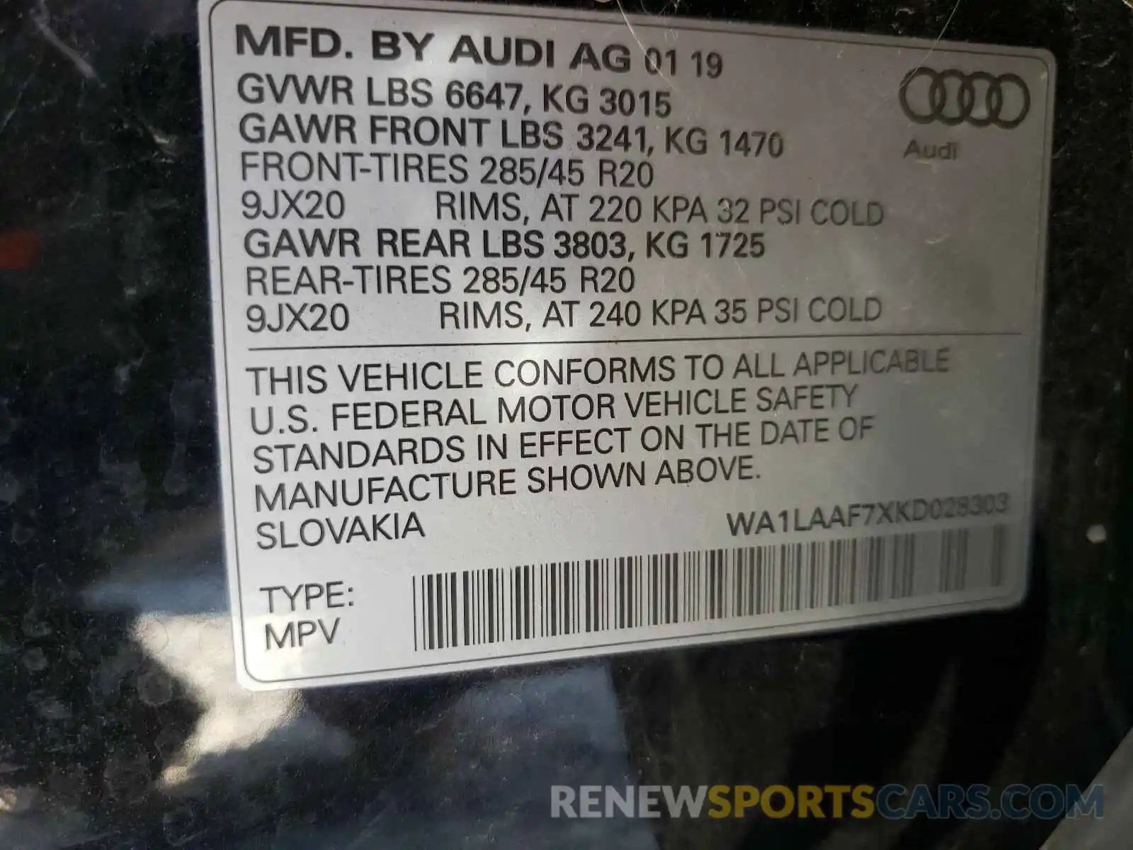 10 Photograph of a damaged car WA1LAAF7XKD028303 AUDI Q7 2019