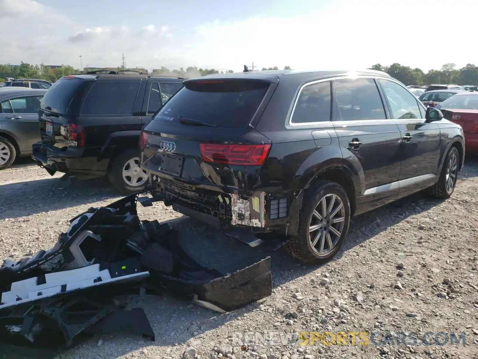 4 Фотография поврежденного автомобиля WA1LAAF7XKD028303 AUDI Q7 2019