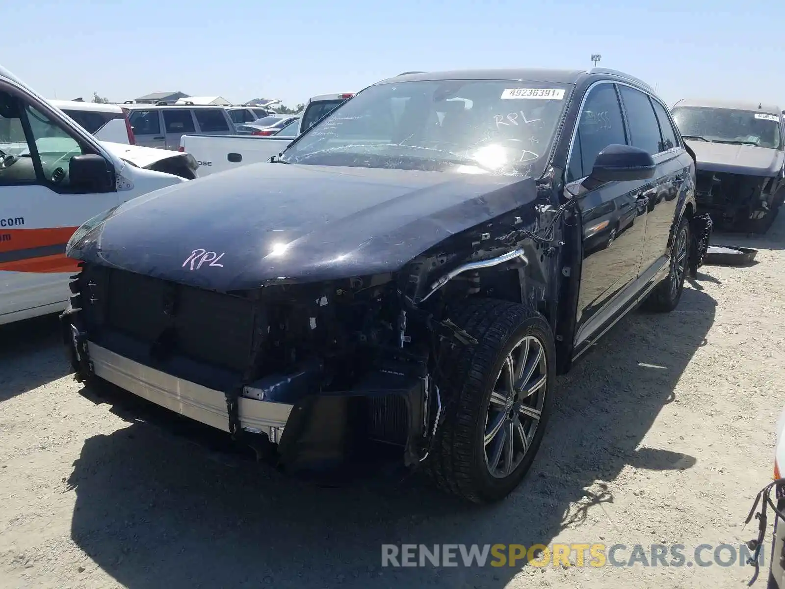 2 Photograph of a damaged car WA1LAAF7XKD031816 AUDI Q7 2019