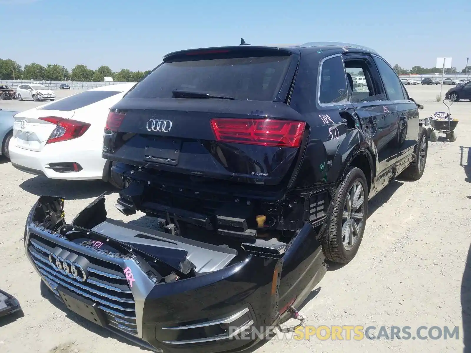 4 Photograph of a damaged car WA1LAAF7XKD031816 AUDI Q7 2019