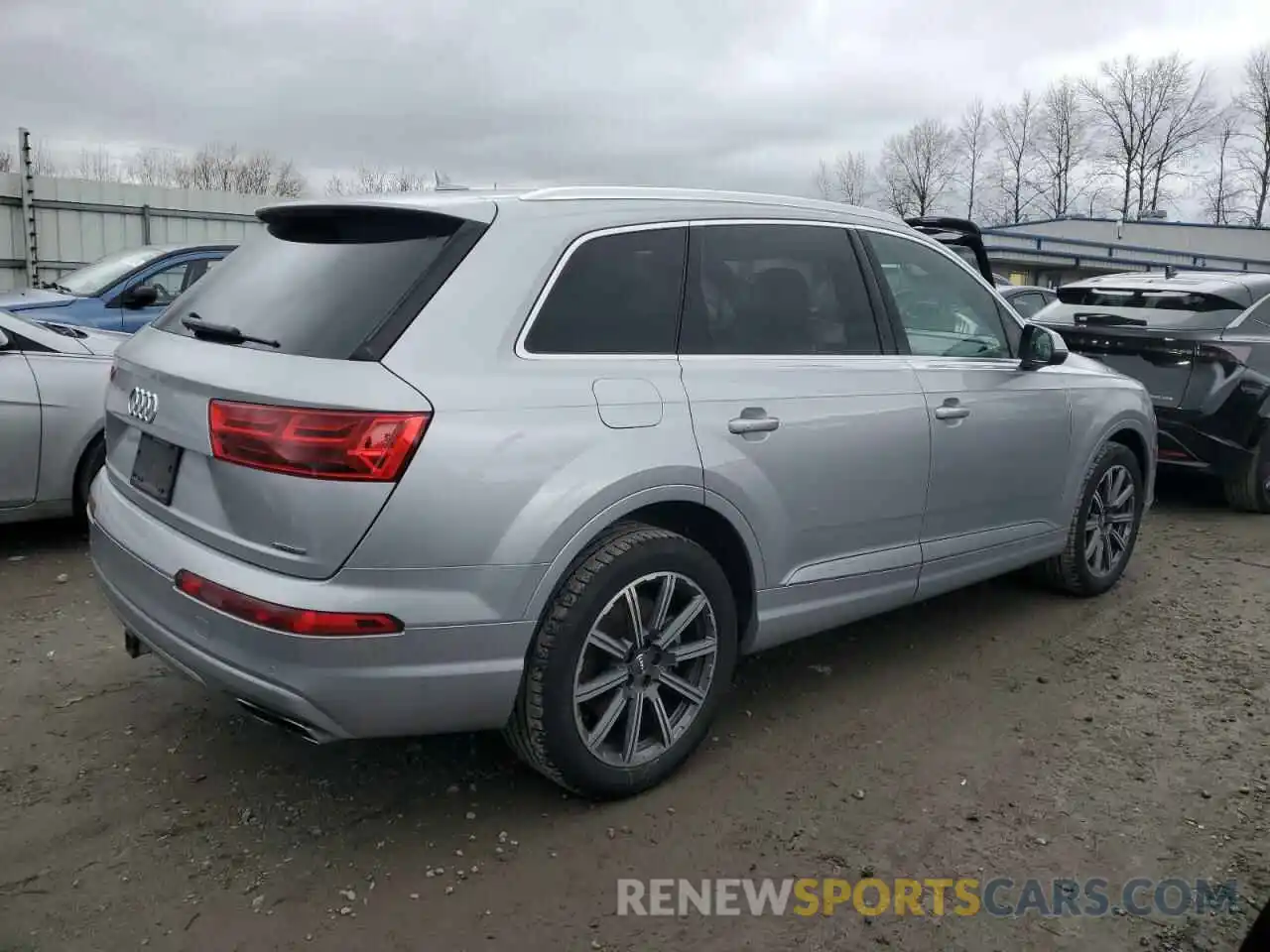 3 Фотография поврежденного автомобиля WA1LAAF7XKD038491 AUDI Q7 2019