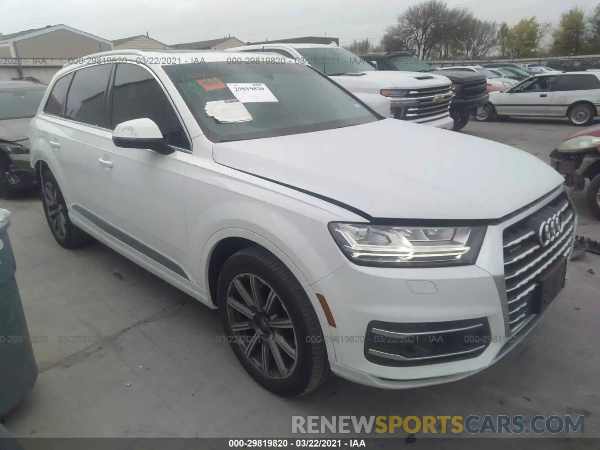 1 Photograph of a damaged car WA1LAAF7XKD040936 AUDI Q7 2019