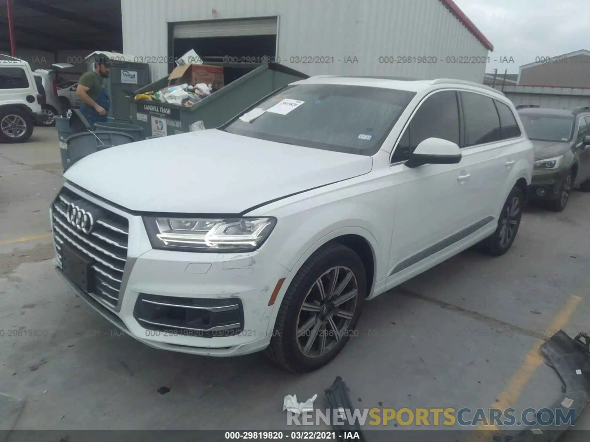 2 Photograph of a damaged car WA1LAAF7XKD040936 AUDI Q7 2019