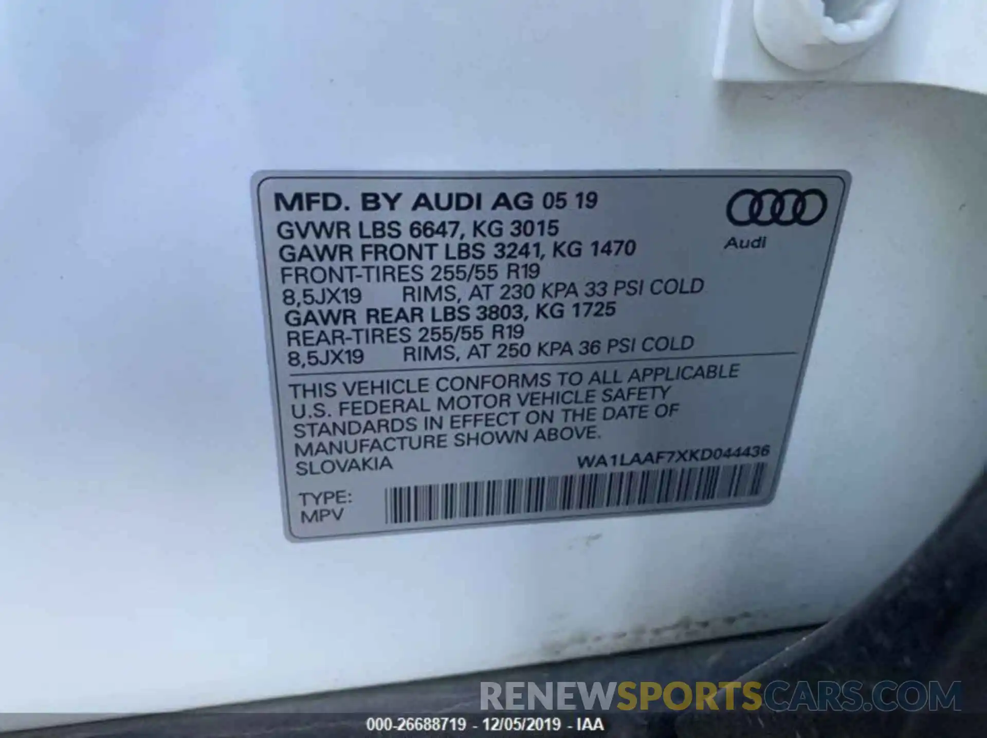 8 Photograph of a damaged car WA1LAAF7XKD044436 AUDI Q7 2019